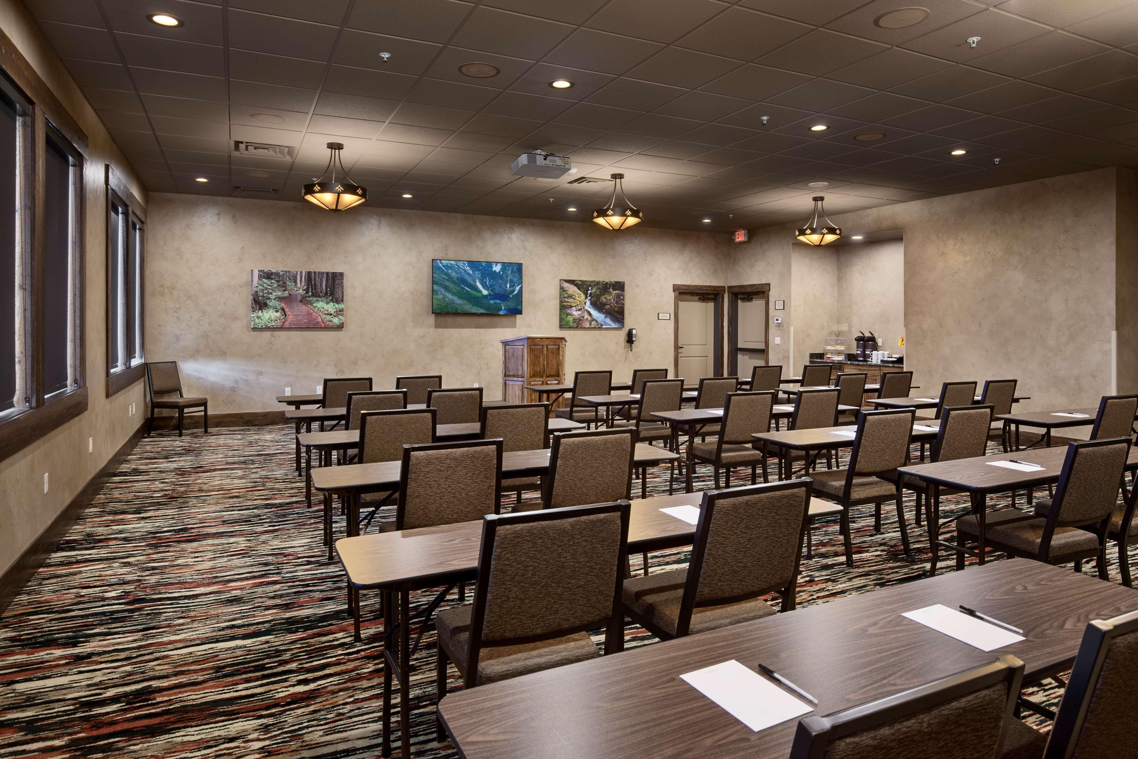 Glacier International Lodge Kalispell Bagian luar foto