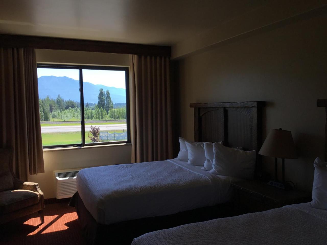 Glacier International Lodge Kalispell Bagian luar foto